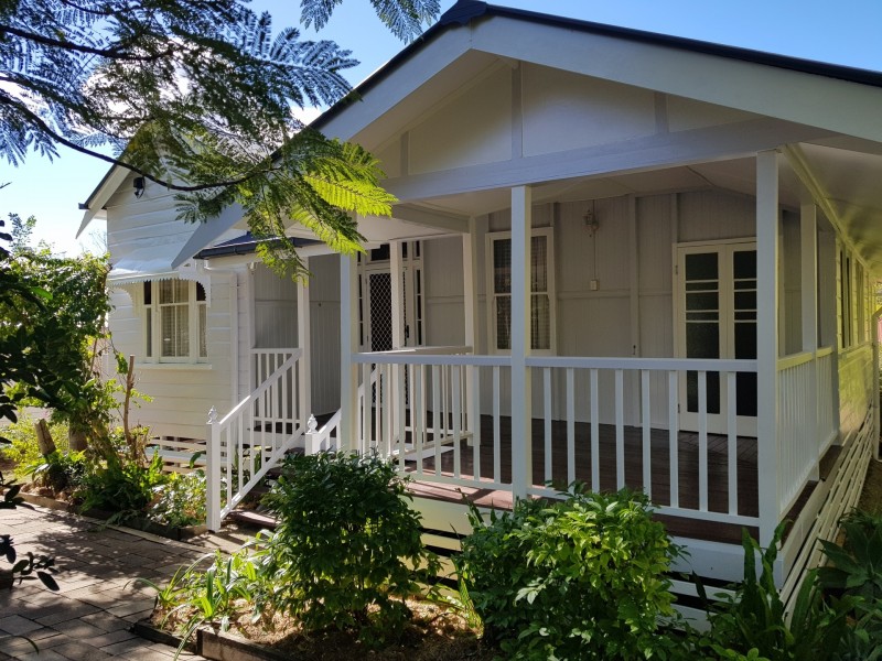 28 Richard Street, Esk QLD 4312