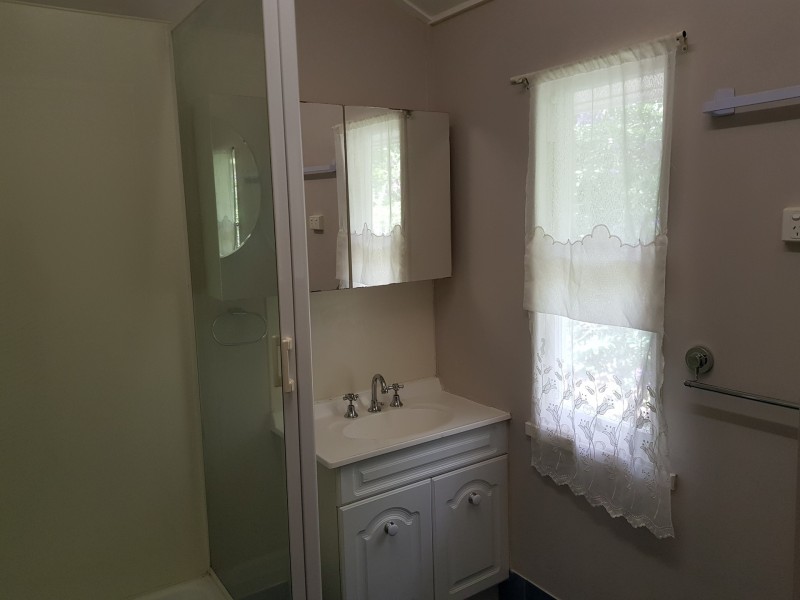 28 Richard Street, Esk QLD 4312