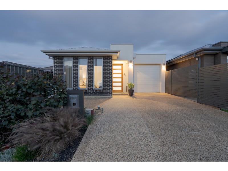 17 Dover Street, Royal Park SA 5014
