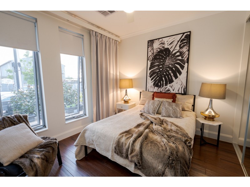 17 Dover Street, Royal Park SA 5014