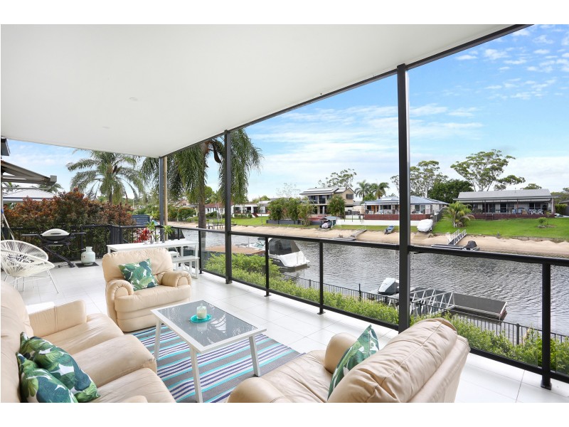 Broadbeach Waters QLD 4218