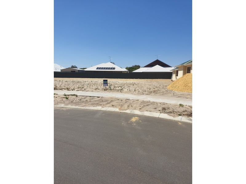 35 Shoveler Crescent, Erskine WA 6210