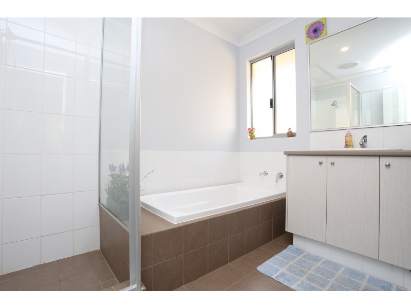 24B Terrigal Way, Armadale WA 6112