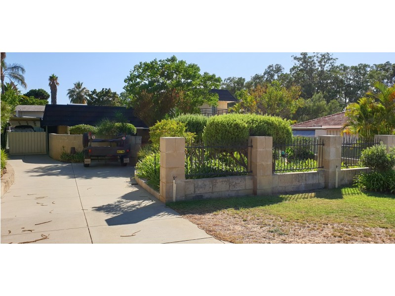 4 Karrul Way, Greenfields WA 6210