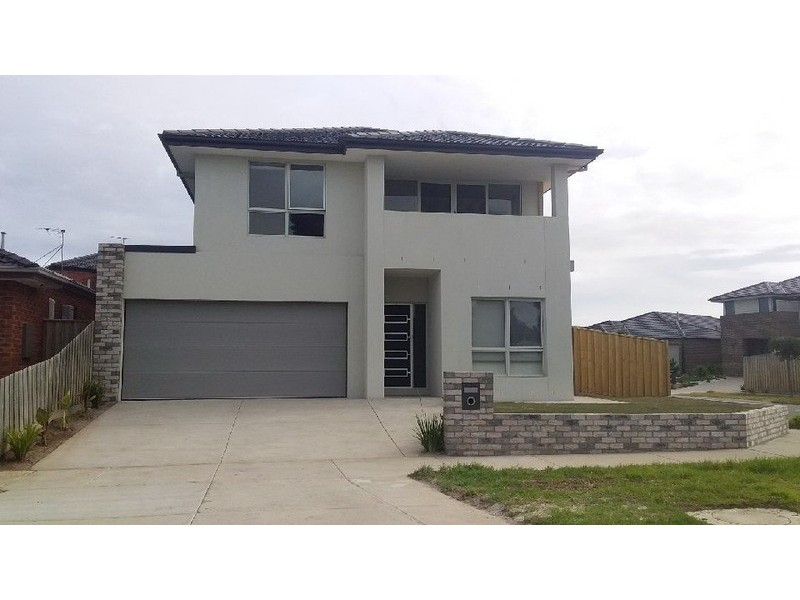 40 Honolulu Drive, Point Cook VIC 3030