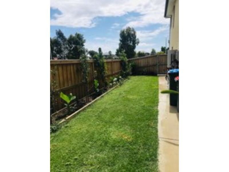 40 Honolulu Drive, Point Cook VIC 3030