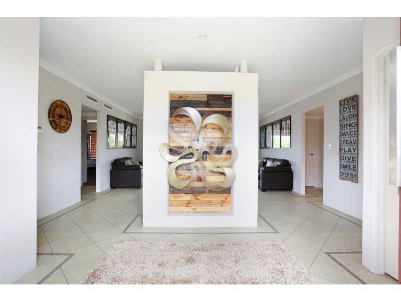 13 Indiana Parade, Singleton WA 6175