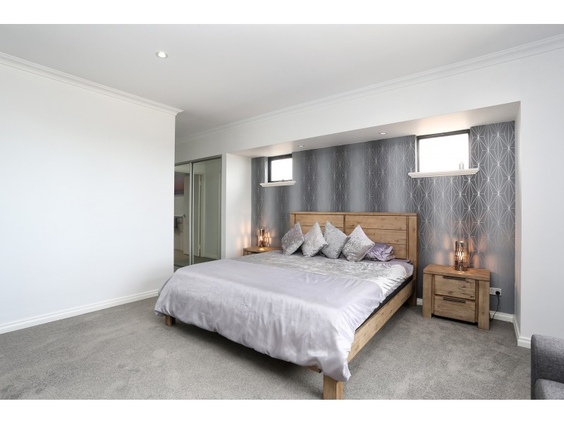 13 Indiana Parade, Singleton WA 6175