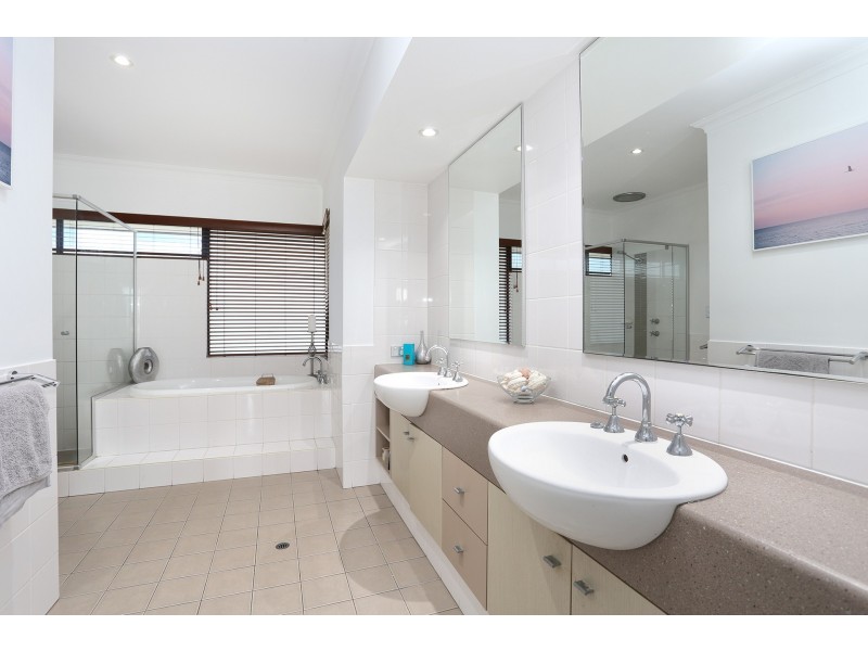 13 Indiana Parade, Singleton WA 6175