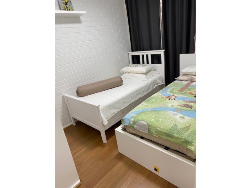 2/102 North Lake Road, Myaree WA 6154