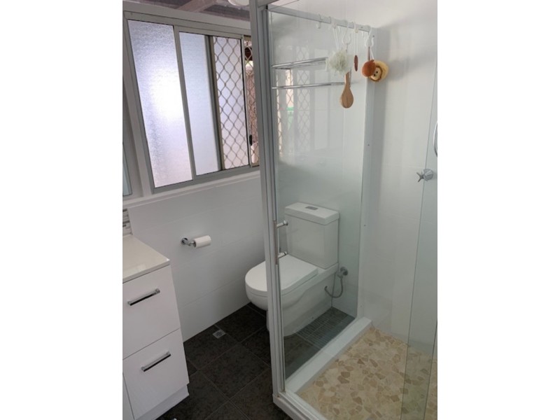 2/102 North Lake Road, Myaree WA 6154