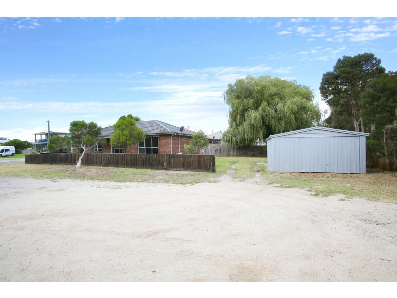 72 Kallay Drive, Pioneer Bay VIC 3984