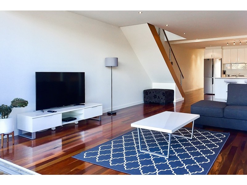 17A Gillingham Street, Preston VIC 3072