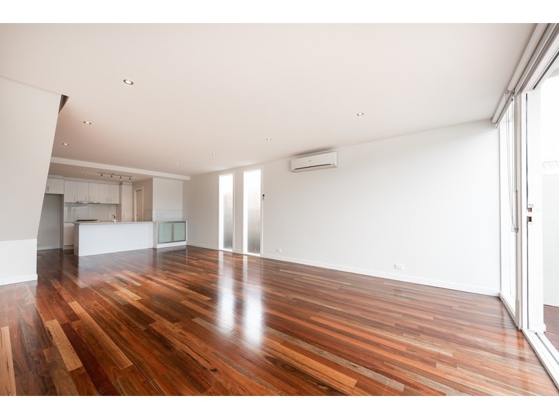 17A Gillingham Street, Preston VIC 3072