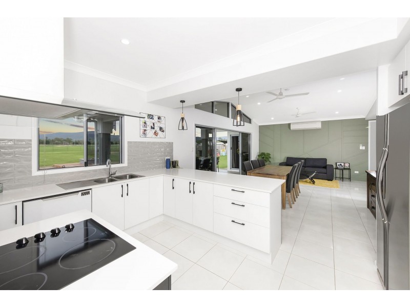 25 Bronze Street, Alice River QLD 4817