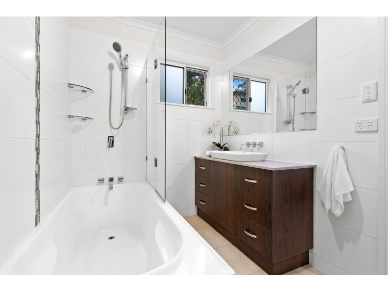 117 Barmore Street, Tarragindi QLD 4121