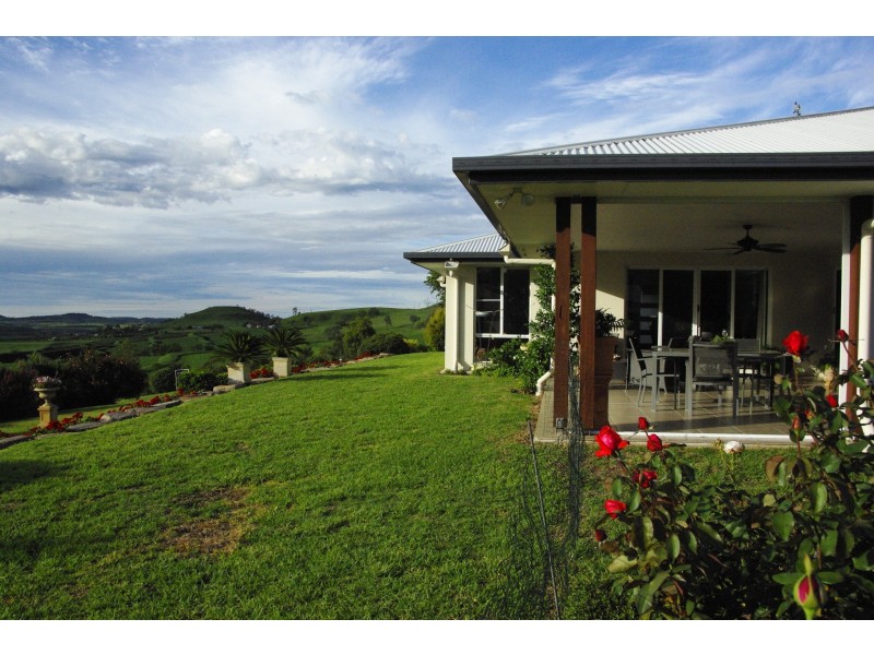 3 Makybe Drive, Hodgson Vale QLD 4352