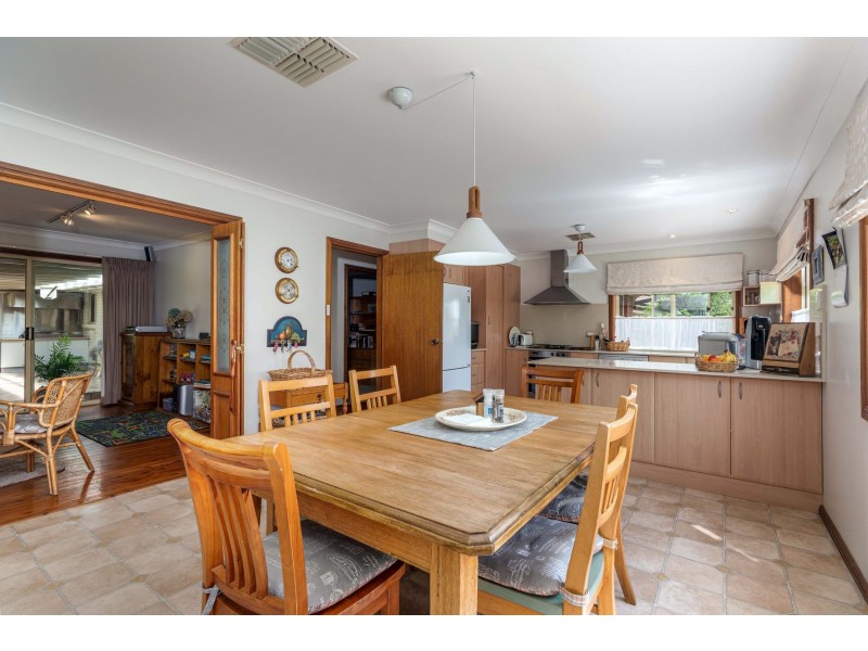 51 Sundew Circuit, Orange NSW 2800