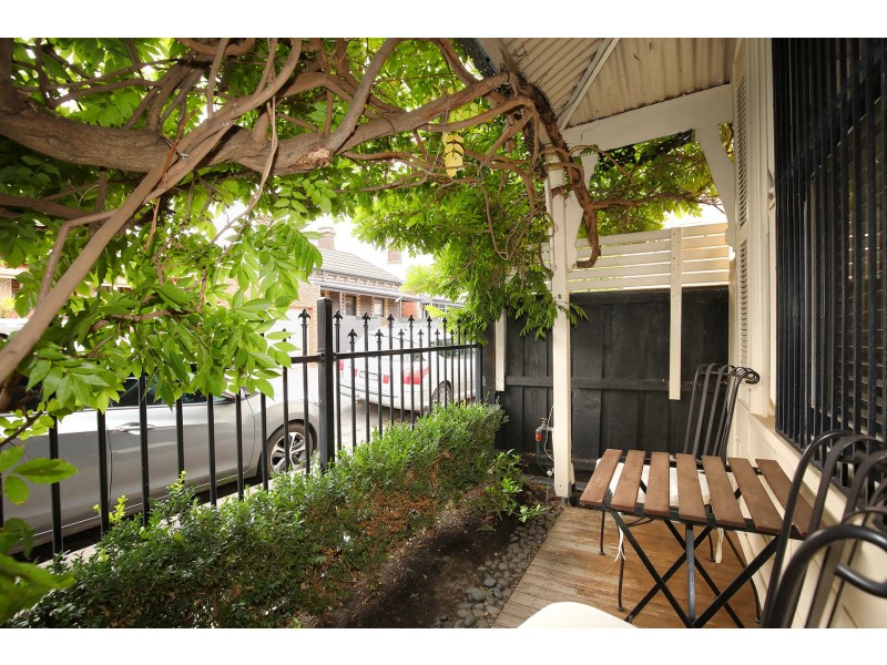 40 Earl Street, Windsor VIC 3181