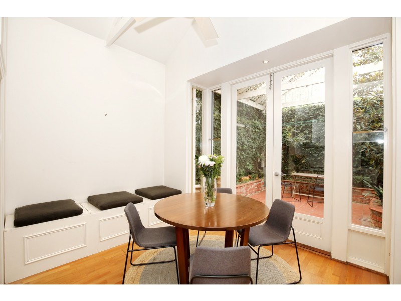 40 Earl Street, Windsor VIC 3181