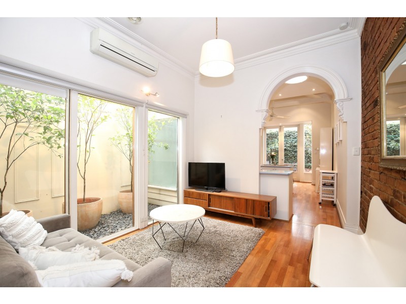 40 Earl Street, Windsor VIC 3181