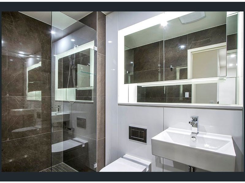 504/2 Wilhelmina Street, Gosford NSW 2250