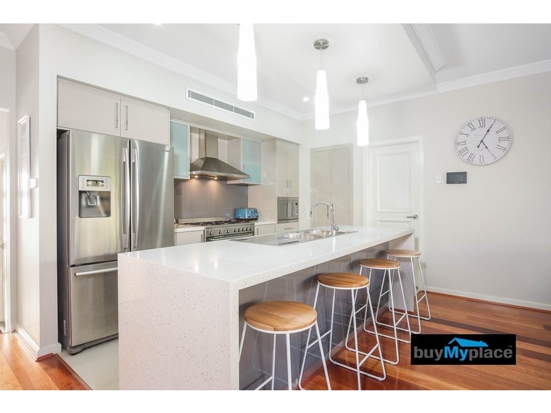 6 Arnika Court, Glenwood NSW 2768