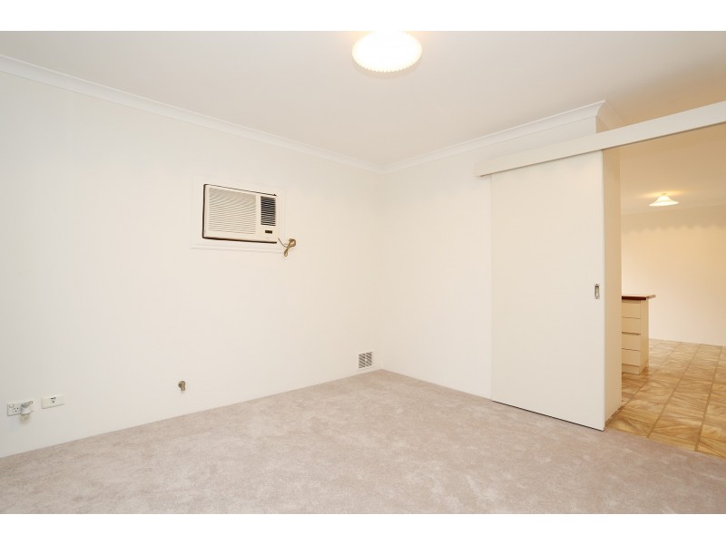 69B Redcliffe Avenue, Balga WA 6061