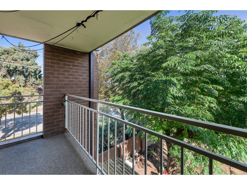 1/7 Nordlingen Drive, Tolland NSW 2650