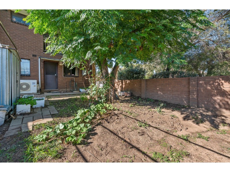 1/7 Nordlingen Drive, Tolland NSW 2650