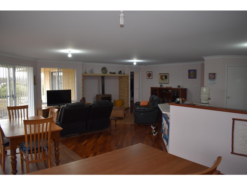 41 Whale Bay Drive, Hopetoun WA 6348