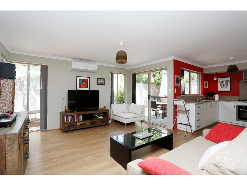 2/22 Randell Street, Mandurah WA 6210