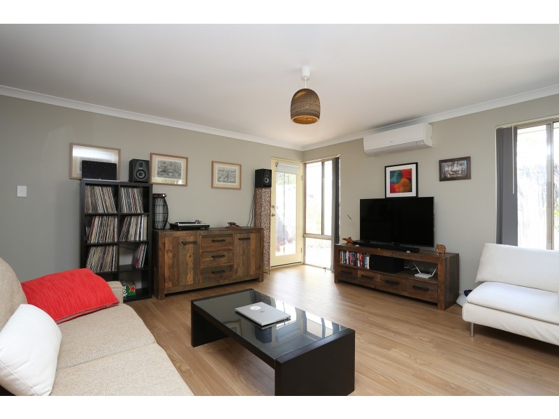 2/22 Randell Street, Mandurah WA 6210