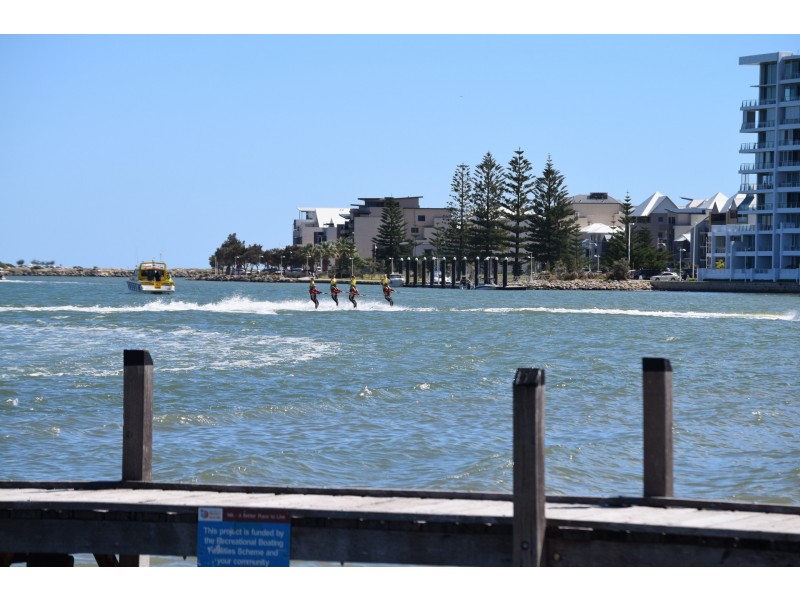 2/22 Randell Street, Mandurah WA 6210