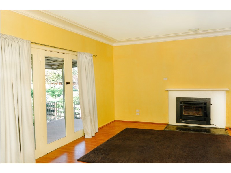 33 Rose Street, Parkes NSW 2870