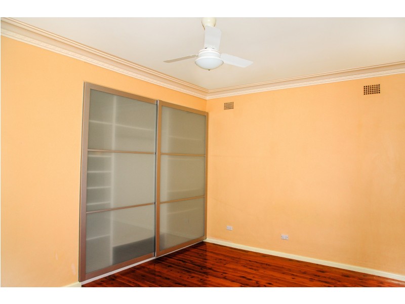 33 Rose Street, Parkes NSW 2870