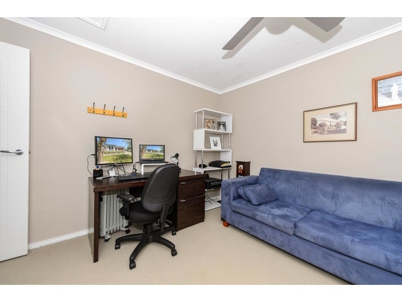 29A Auklet Road, Mount Hutton NSW 2290