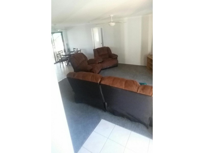 5 Mckenzie Street, Burnett Heads QLD 4670