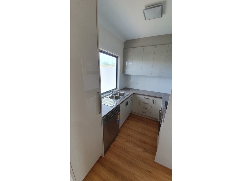 17 Davis Avenue, Christies Beach SA 5165
