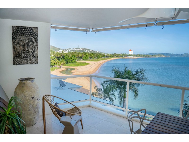 49/7 Mariners Drive, Townsville City QLD 4810