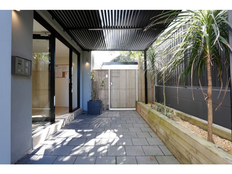 1/25 Wallis Parade, North Bondi NSW 2026