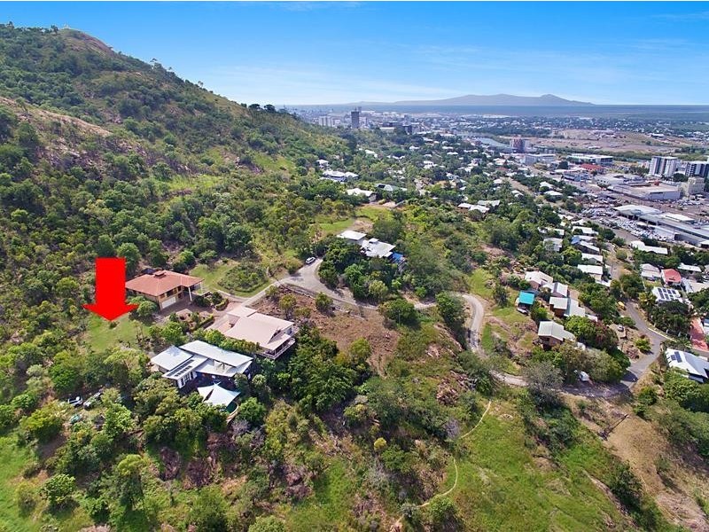 26 Scully Street, West End QLD 4810