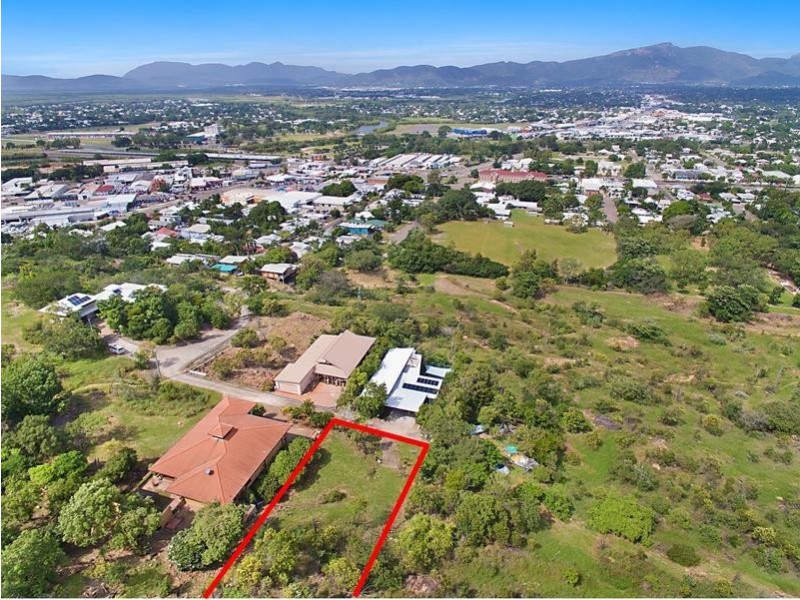 26 Scully Street, West End QLD 4810