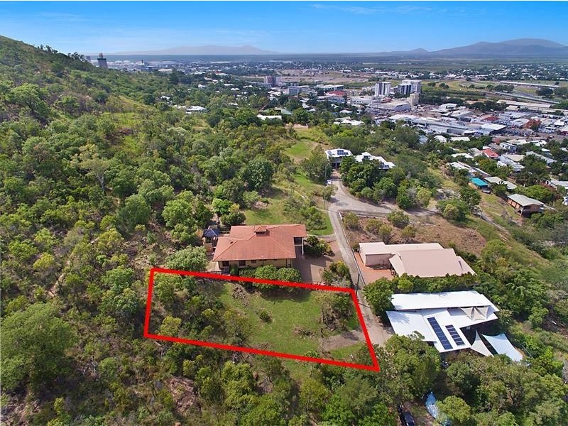 26 Scully Street, West End QLD 4810