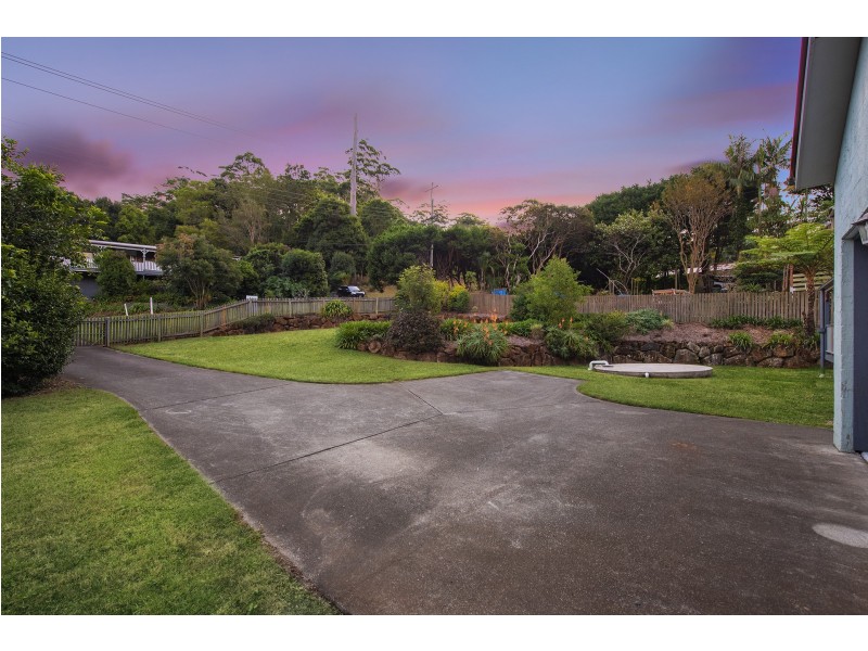 34 Long Road, Tamborine Mountain QLD 4272
