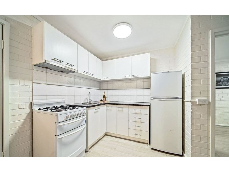 3/69 King George Street, Victoria Park WA 6100