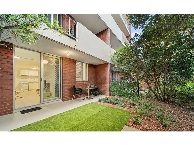 3/69 King George Street, Victoria Park WA 6100
