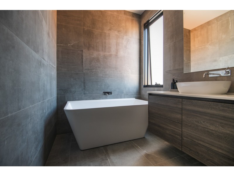 92C Birdwood street, Innaloo WA 6018