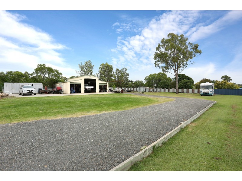 13-15 Evergreen Drive, South Maclean QLD 4280