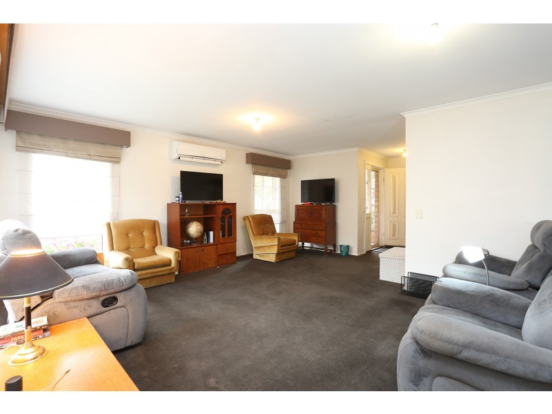 7 Harold Close, Sebastopol VIC 3356